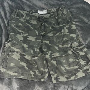 Army Green Men’s Shorts